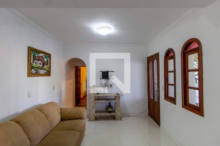 Sala  de casa à venda com 3 quartos, 300m² em Vila Carmosina, São Paulo