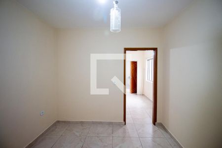 Quarto 1 de casa à venda com 2 quartos, 60m² em Vila Carmosina, São Paulo