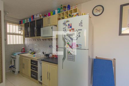 Sala/Cozinha de apartamento à venda com 2 quartos, 42m² em Mato Grande, Canoas