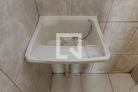 Banheiro de kitnet/studio à venda com 1 quarto, 28m² em Santa Ifigênia, São Paulo