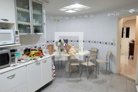 Casa à venda com 4 quartos, 460m² em Alphaville Conde II, Barueri