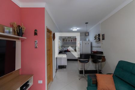 Sala e Cozinha de casa de condomínio à venda com 2 quartos, 74m² em Vila Ré, São Paulo