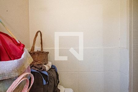 quarto de casa à venda com 4 quartos, 240m² em Campo Novo, Porto Alegre
