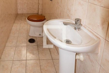 Banheiro de kitnet/studio à venda com 1 quarto, 18m² em Água Branca, São Paulo