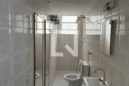 Banheiro de kitnet/studio à venda com 1 quarto, 18m² em Água Branca, São Paulo