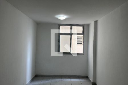 Sala/Quarto de kitnet/studio à venda com 1 quarto, 18m² em Água Branca, São Paulo