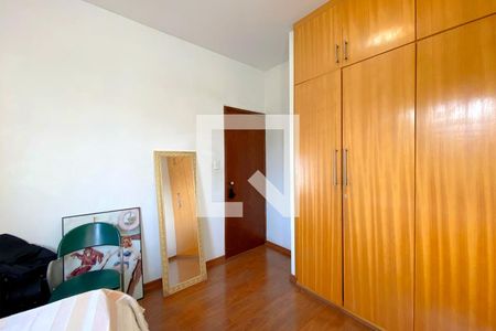 Quarto de apartamento à venda com 3 quartos, 75m² em Havaí, Belo Horizonte