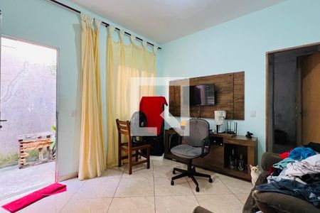 Sala de casa à venda com 3 quartos, 125m² em Vila Operária, Guarulhos