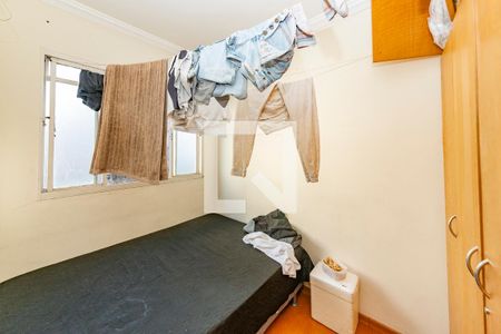 Quarto 2 de apartamento à venda com 3 quartos, 45m² em Salgado Filho, Belo Horizonte