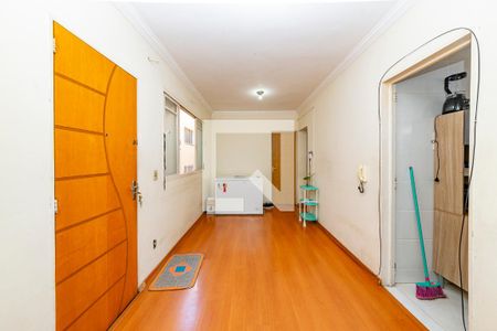 Sala de apartamento à venda com 3 quartos, 45m² em Salgado Filho, Belo Horizonte