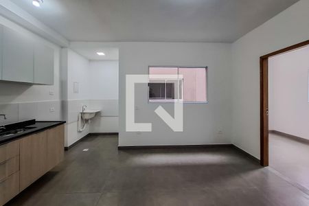 Sala/Cozinha de apartamento para alugar com 1 quarto, 30m² em Vila Firmiano Pinto, São Paulo