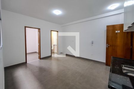 Sala/Cozinha de apartamento para alugar com 1 quarto, 30m² em Vila Firmiano Pinto, São Paulo