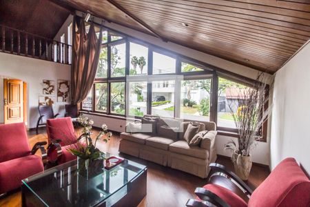 Sala de casa de condomínio à venda com 4 quartos, 540m² em Alphaville, Santana de Parnaíba