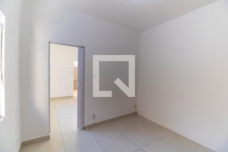 Quarto  de casa à venda com 1 quarto, 60m² em Santa Rosa, Niterói