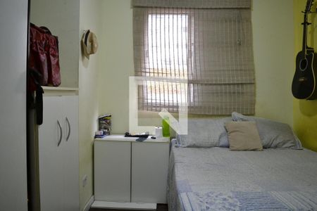 Quarto de apartamento à venda com 2 quartos, 56m² em Parque Erasmo Assunção, Santo André