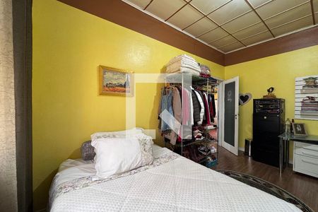 Casa à venda com 2 quartos, 71m² em Centro, São Leopoldo
