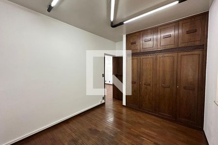 Casa para alugar com 5 quartos, 348m² em Pampulha, Belo Horizonte