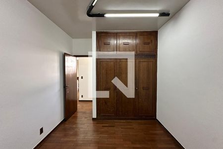 Casa para alugar com 5 quartos, 348m² em Pampulha, Belo Horizonte