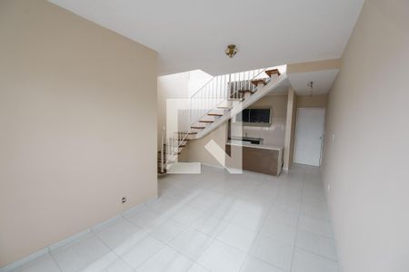 Sala de apartamento para alugar com 3 quartos, 200m² em Chacara do Visconde, Taubaté
