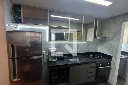 Cozinha de apartamento à venda com 2 quartos, 66m² em Vila Metalúrgica, Santo André