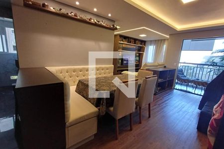 Sala de apartamento à venda com 2 quartos, 66m² em Vila Metalúrgica, Santo André