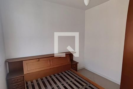 Quarto 1 de apartamento para alugar com 2 quartos, 54m² em Pechincha, Rio de Janeiro