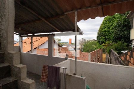 Casa à venda com 2 quartos, 180m² em Neves, Niterói