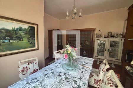 Casa à venda com 4 quartos, 218m² em Centro, São Leopoldo