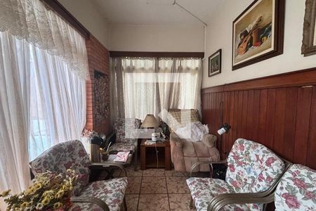 Casa à venda com 4 quartos, 218m² em Centro, São Leopoldo