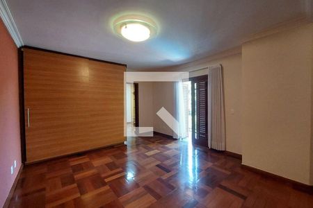 Casa para alugar com 4 quartos, 436m² em São Paulo II, Cotia