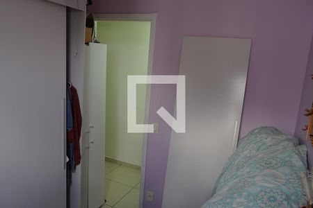 Quarto 1 de apartamento à venda com 2 quartos, 50m² em Jardim Cocaia, Guarulhos