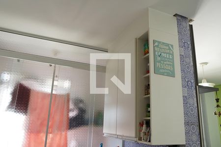 Cozinha de apartamento à venda com 2 quartos, 50m² em Jardim Cocaia, Guarulhos