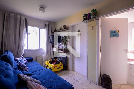 Sala  de apartamento para alugar com 2 quartos, 45m² em Parque Fongaro, São Paulo