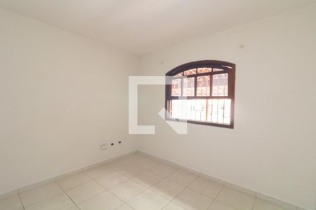 Quarto 2 de casa à venda com 2 quartos, 136m² em Vila Carmosina, São Paulo