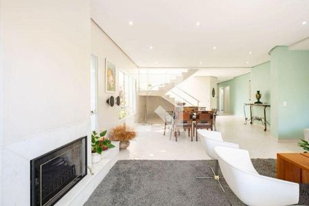 Casa à venda com 4 quartos, 278m² em Residencial Tres (Alphaville), Santana de Parnaíba