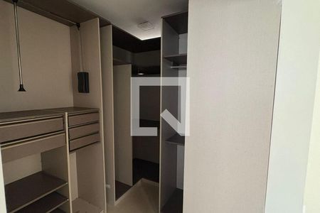 Casa à venda com 5 quartos, 380m² em Residencial Tres (Alphaville), Santana de Parnaíba