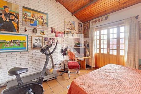 Casa à venda com 3 quartos, 250m² em Residencial Tres (Alphaville), Santana de Parnaíba
