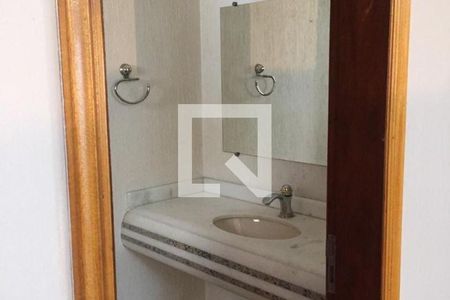 Casa à venda com 4 quartos, 302m² em Alphaville, Santana de Parnaíba