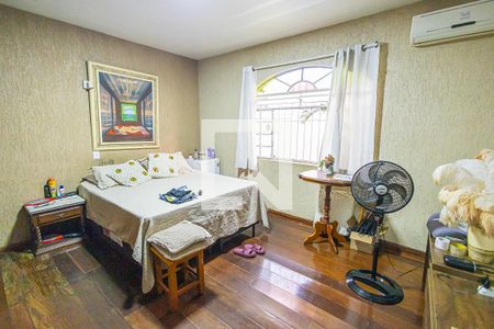 quarto 1 / suite de casa para alugar com 5 quartos, 450m² em Universitário, Belo Horizonte