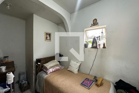 Quarto de apartamento à venda com 3 quartos, 70m² em Alto Barroca, Belo Horizonte