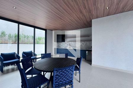 Casa para alugar com 4 quartos, 421m² em Granja Viana, Cotia