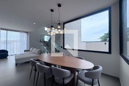 Casa para alugar com 4 quartos, 421m² em Granja Viana, Cotia
