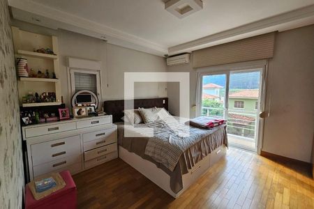 Casa à venda com 4 quartos, 300m² em Vila Santos, São Paulo