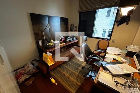 Apartamento à venda com 4 quartos, 140m² em Belvedere, Belo Horizonte