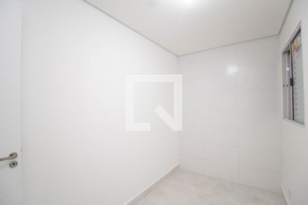 Quarto 1 de casa para alugar com 2 quartos, 55m² em Vila Pereira Cerca, São Paulo