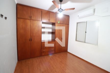 Quarto 1 de apartamento para alugar com 2 quartos, 54m² em Parque dos Bandeirantes, Ribeirão Preto