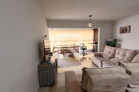 Sala de apartamento para alugar com 3 quartos, 128m² em Jardim Atlantico, Goiânia