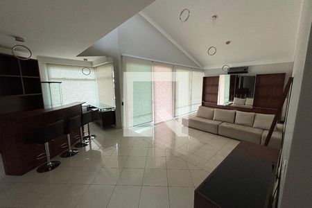 Sala de casa para alugar com 6 quartos, 900m² em Jardim Sao Paulo Ii, Cotia