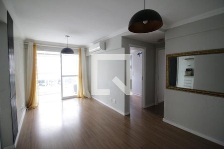 Sala de apartamento para alugar com 2 quartos, 60m² em Pechincha, Rio de Janeiro