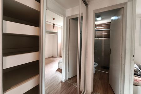Corredor - Quartos de apartamento à venda com 2 quartos, 53m² em Parque Residencial Vila União, Campinas
